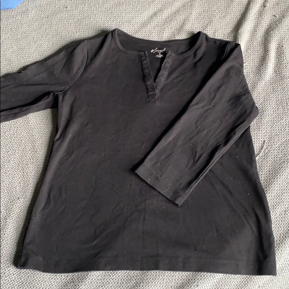 Black top, 3/4 sleeve